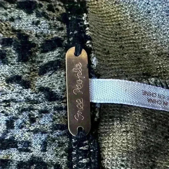 Free People Knit Leggings in Leopard Print Combo / Tan, Beige, Black / Size S - Picture 4 of 14